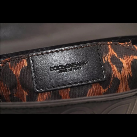 Dolce & Gabbana Black Patent Shoulder Bag EUC - Picture 11 of 17